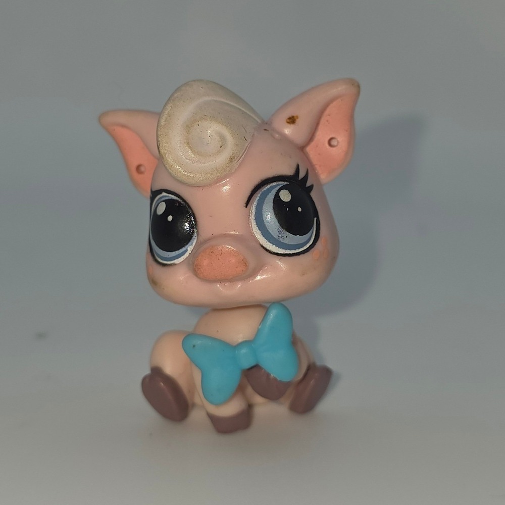 Hasbro Littlest Pet Shop 2 inch Pink Fair #3744 Lolly Pinkington Pig Figure